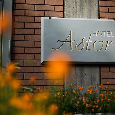Hotel Astor Modena Exterior foto
